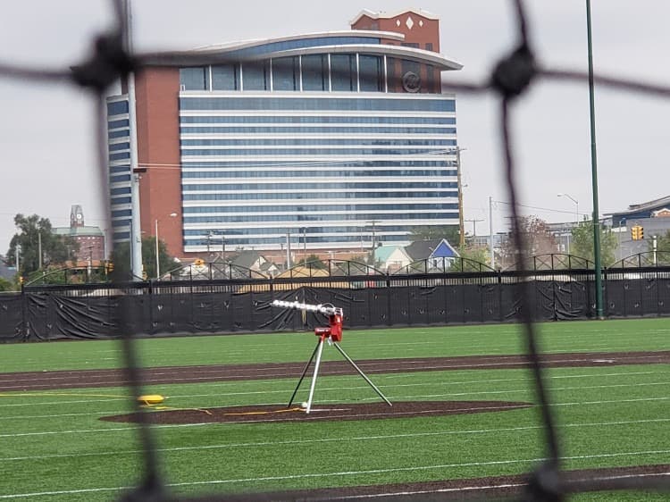 Baseball Pitching/outfield drill machine additional photo